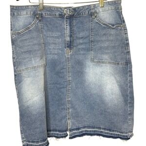 Suzanne Betro Denim Skirt- Size‎ 20